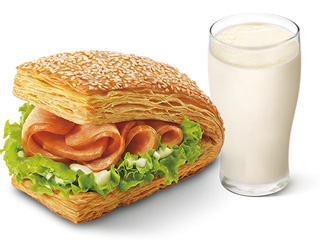 [餐饮一区]-肯德基-熏鸡法风烧饼+冰豆浆