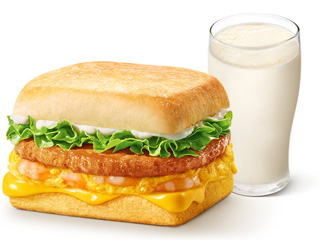 [餐饮一区]-肯德基-海陆双享帕尼尼（猪柳虾仁）+冰豆浆